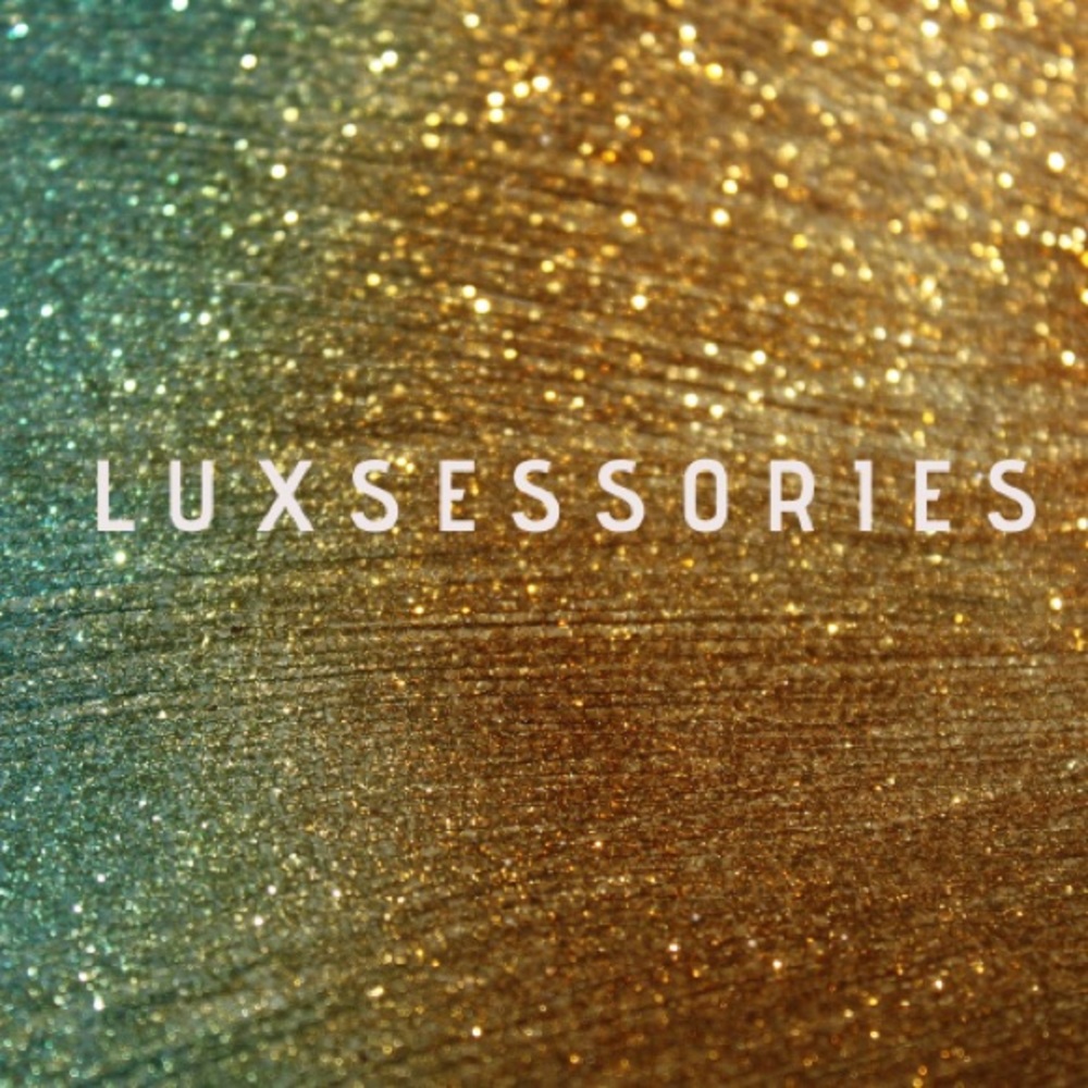 Meet your Posher, Luxsessories